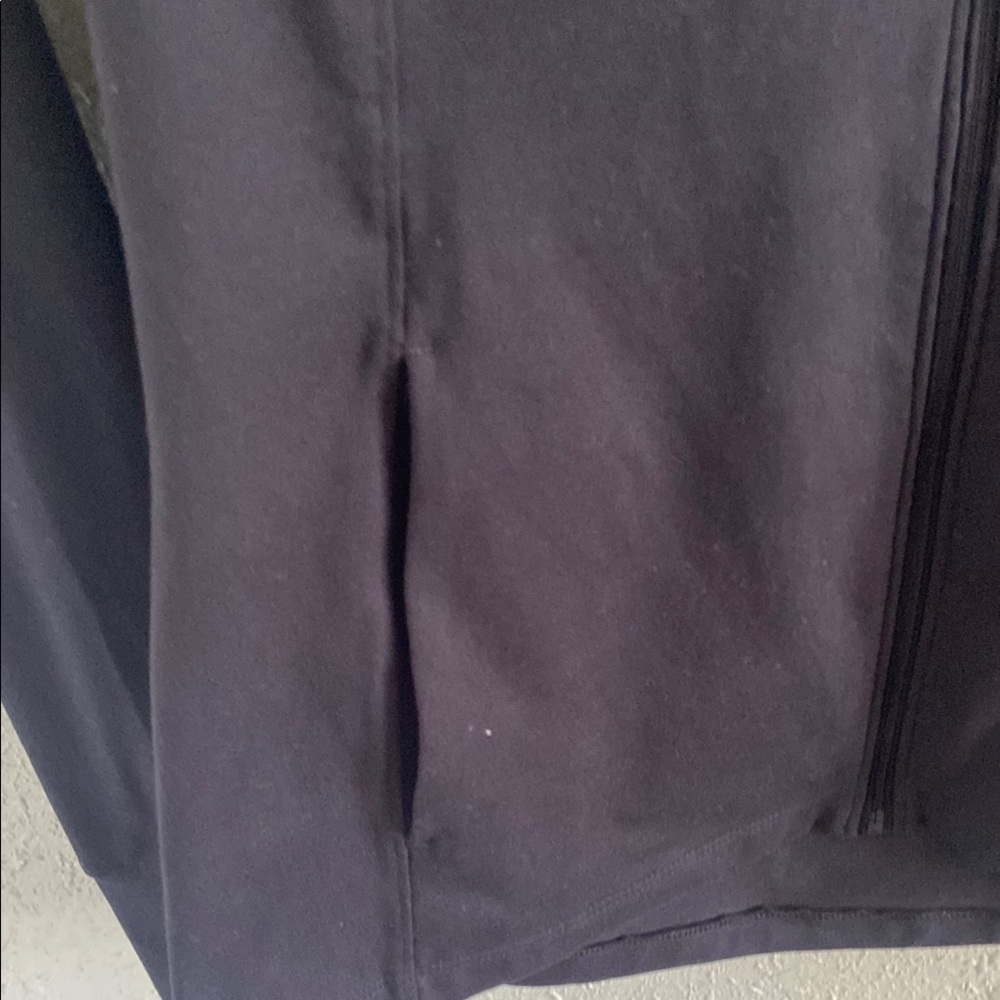 Under Armour Black Logo Jacket - Picture 3 of 10